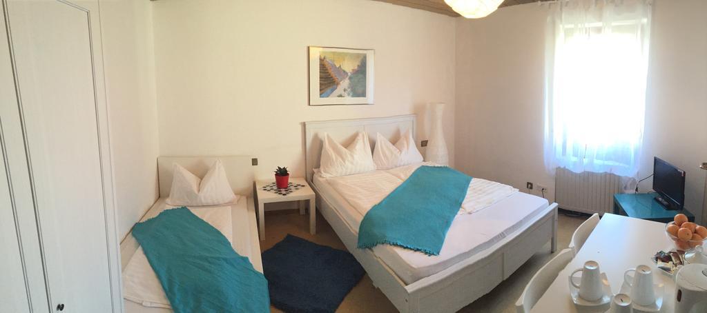 Motels21 Sersheim Room photo